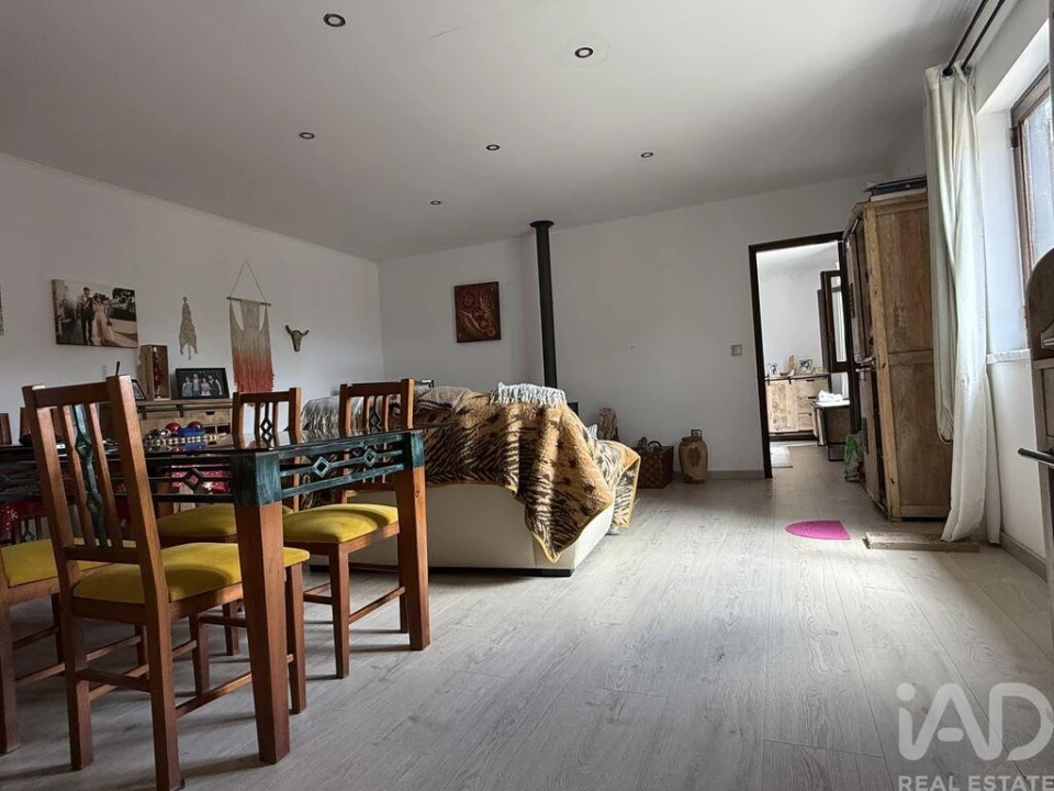 Moradia T3 para Venda em São Bartolomeu dos Galegos e Moledo Foto 17