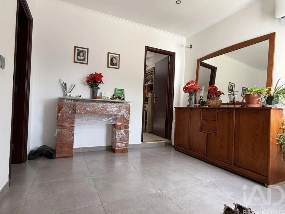 Moradia T3 para Venda em São Bartolomeu dos Galegos e Moledo Foto 14