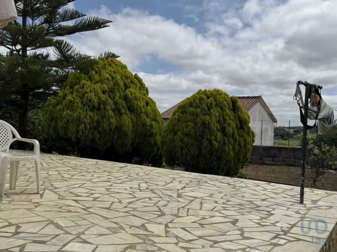 Moradia T3 para Venda em São Bartolomeu dos Galegos e Moledo Foto 5