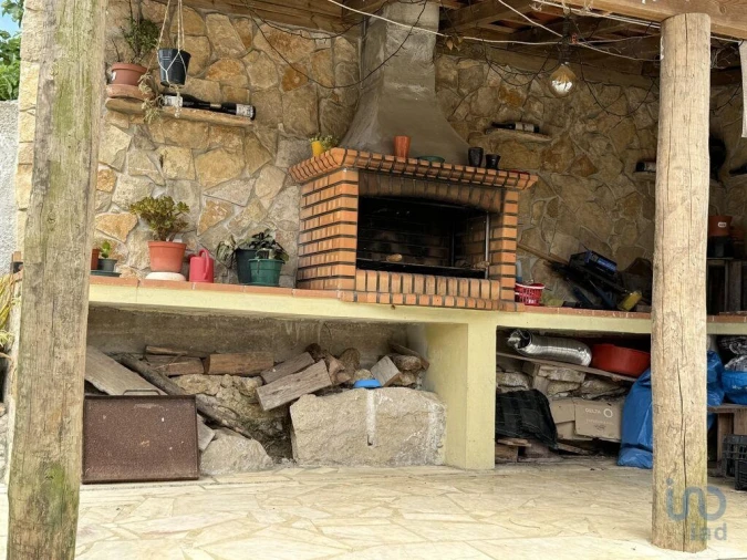 Moradia T3 para Venda em São Bartolomeu dos Galegos e Moledo Foto 3