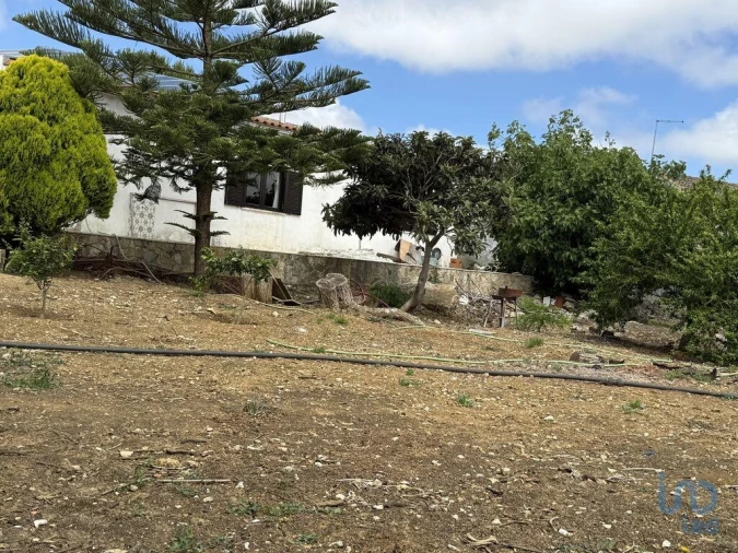 Moradia T3 para Venda em São Bartolomeu dos Galegos e Moledo Foto 2