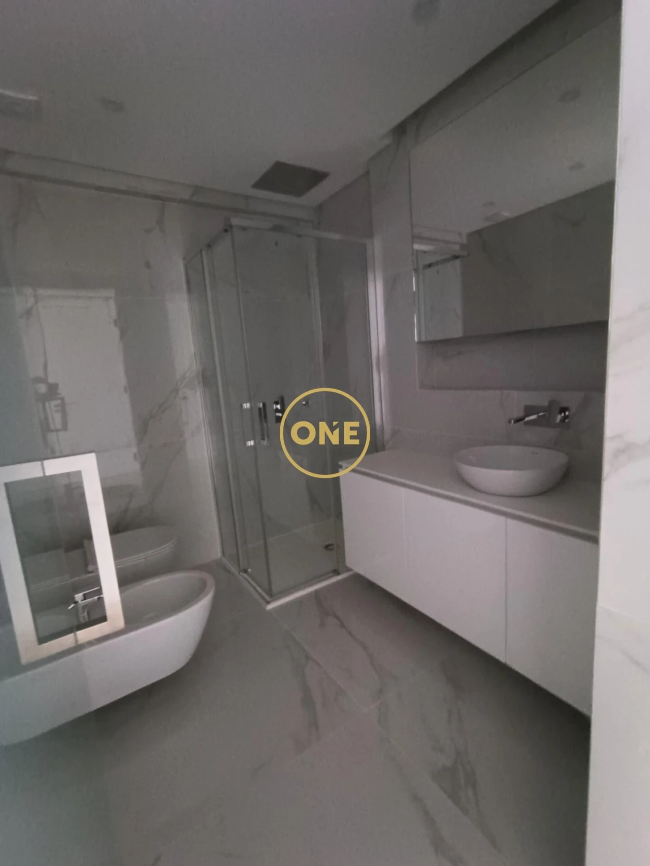 Apartamento T3 para Venda em Carcavelos e Parede Foto 3