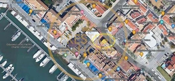 Negócio para Venda em Quarteira