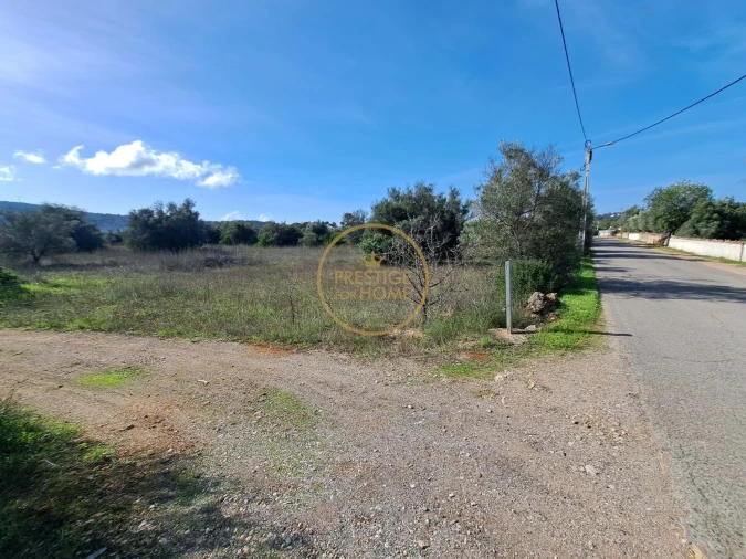 Armazém para Venda em Santa Barbara de Nexe Foto 4