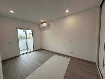 Apartamento T3 para Venda em Almancil