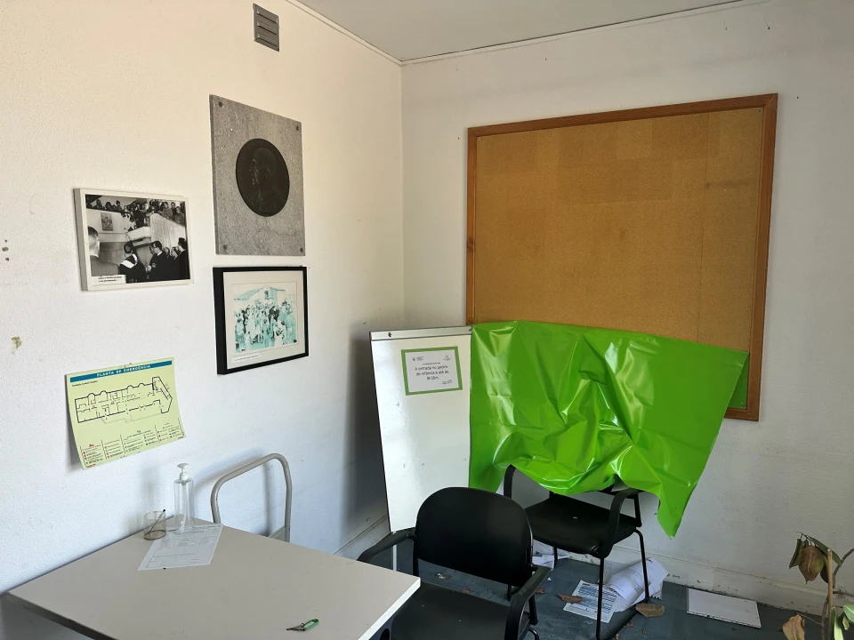 Negócio para Venda em Olivais Foto 2