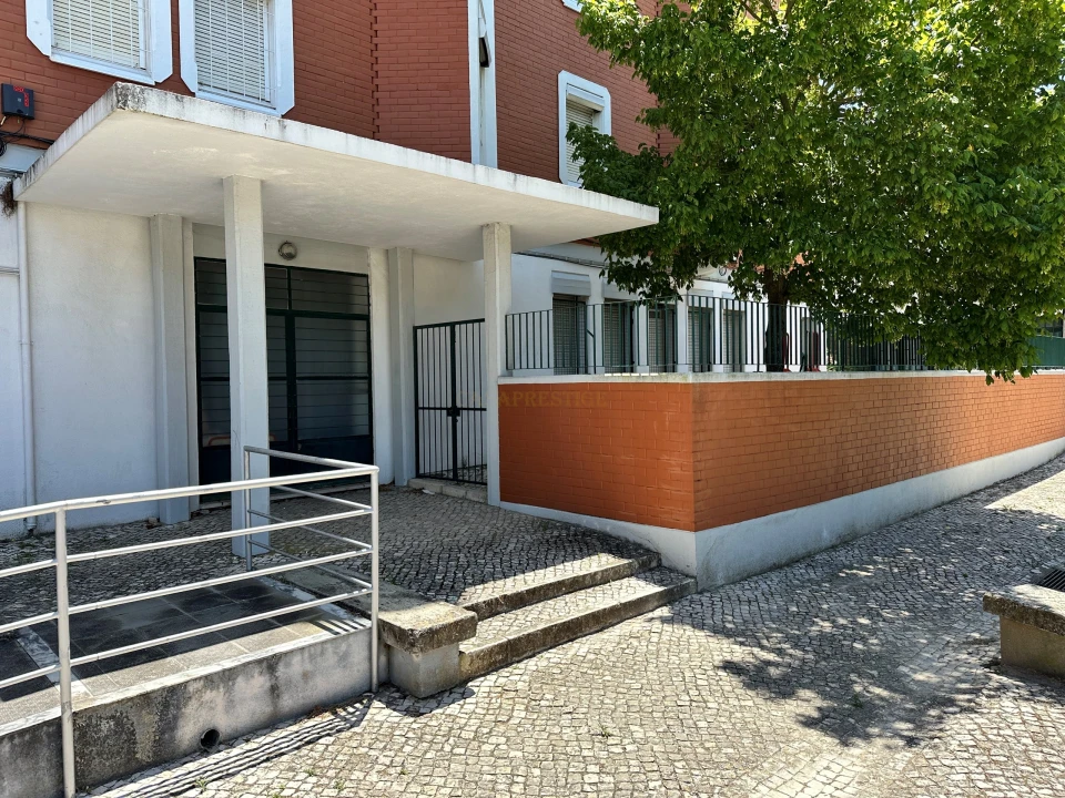 Negócio para Venda em Olivais Foto 38