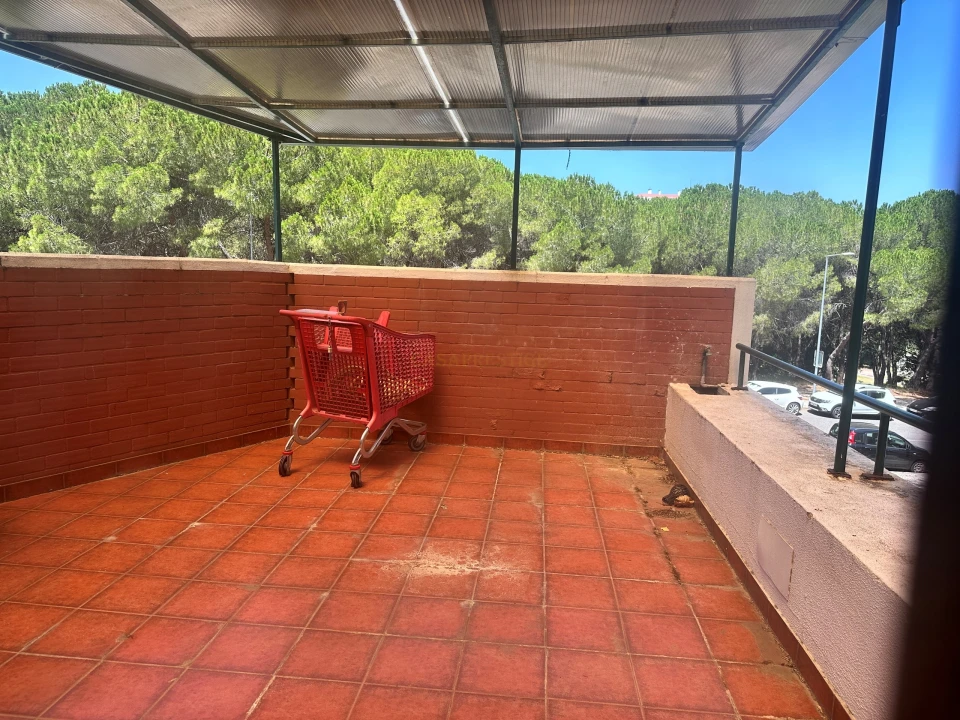 Negócio para Venda em Olivais Foto 32