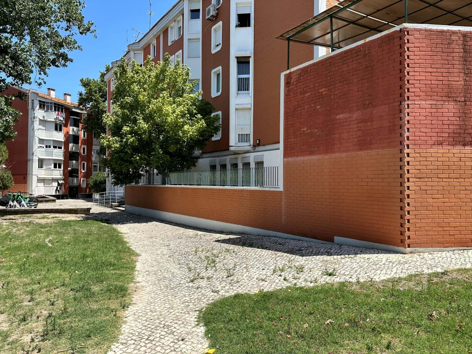 Negócio para Venda em Olivais Foto 40