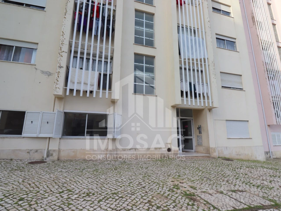 Apartamento T3 para Venda em Loures Foto 17