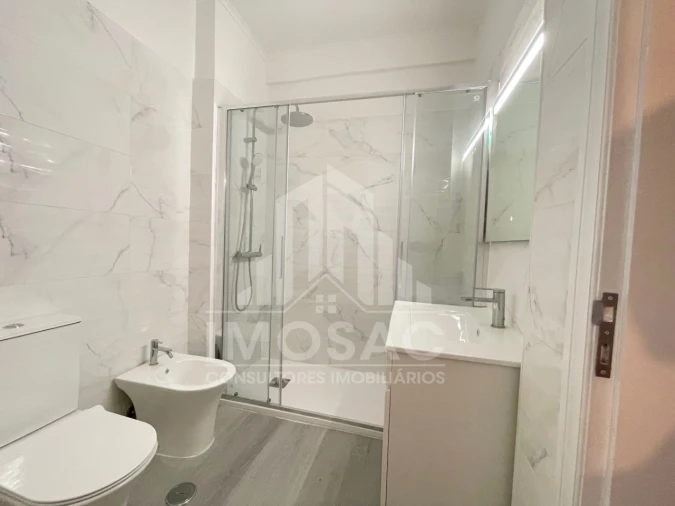 Apartamento T3 para Venda em Loures Foto 6