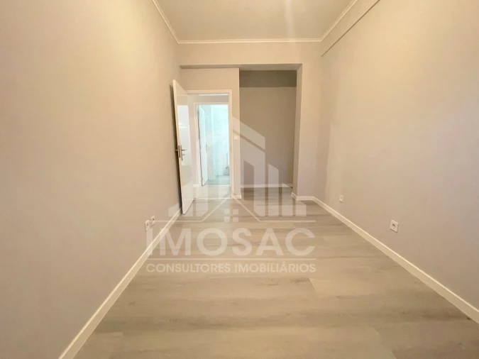Apartamento T3 para Venda em Loures Foto 19