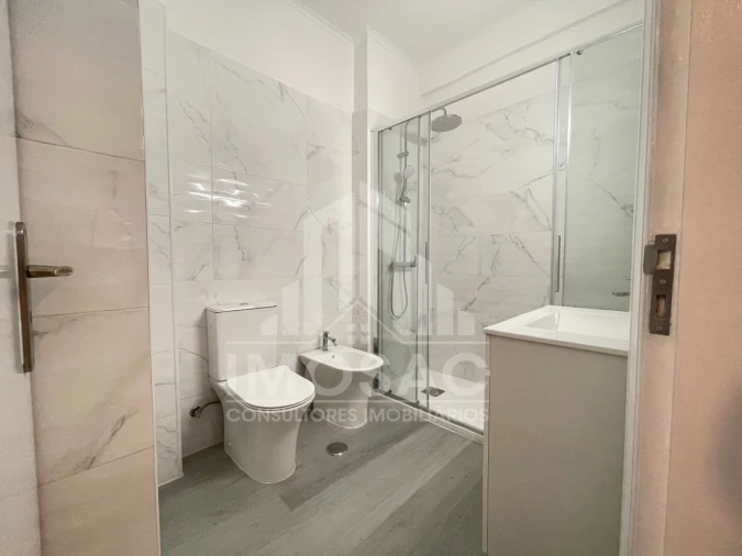 Apartamento T3 para Venda em Loures Foto 20