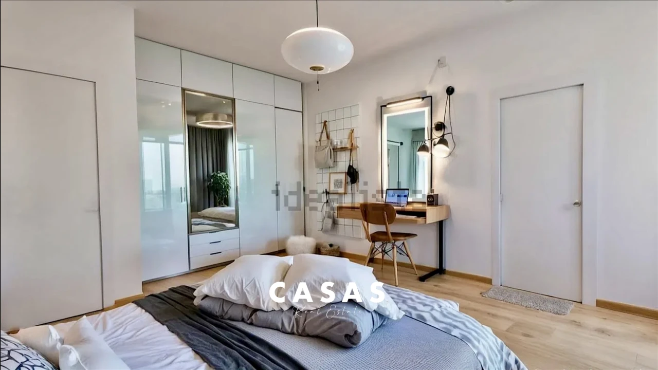 Moradia T4 para Venda em Estreito de Camara de Lobos Foto 9