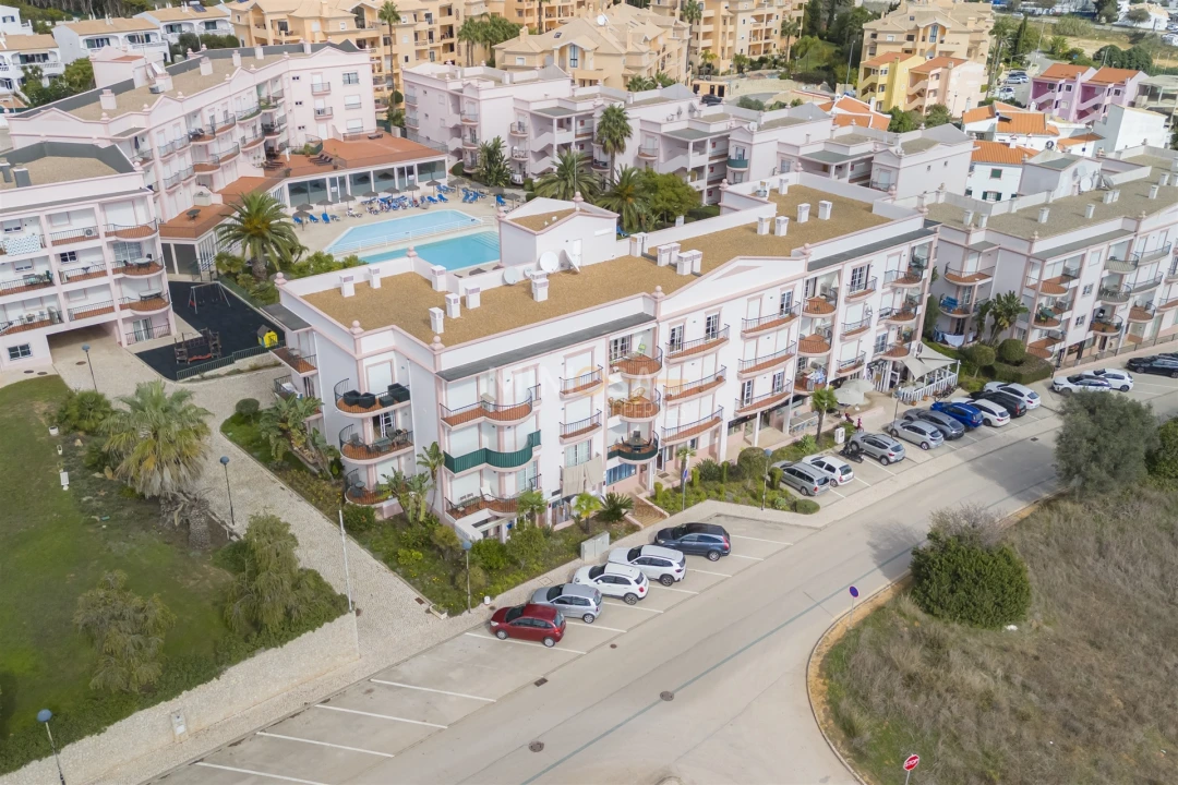 Apartamento T1 para Venda em Luz Foto 2