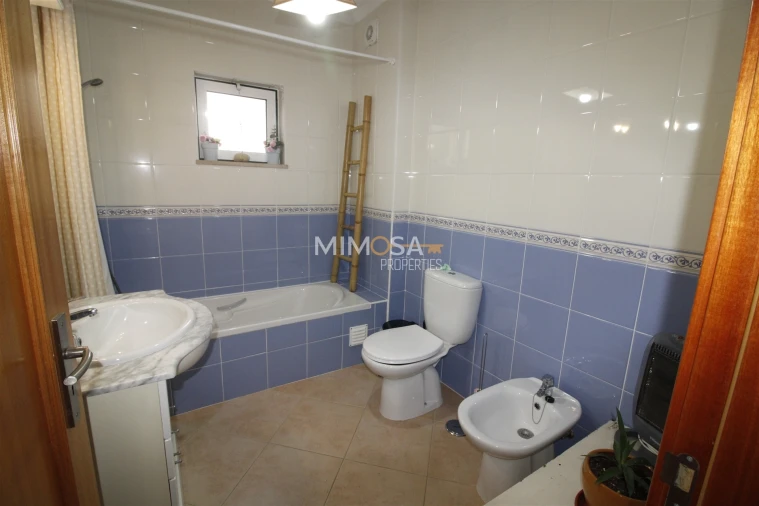 Apartamento T1 para Venda em Luz Foto 15