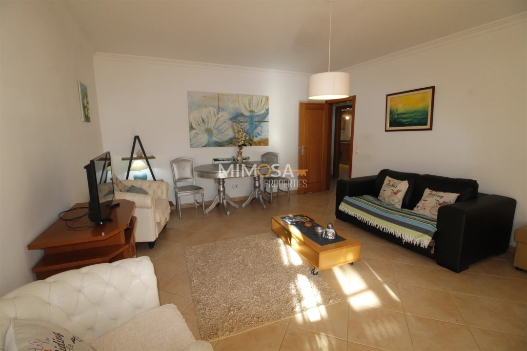 Apartamento T1 para Venda em Luz Foto 6