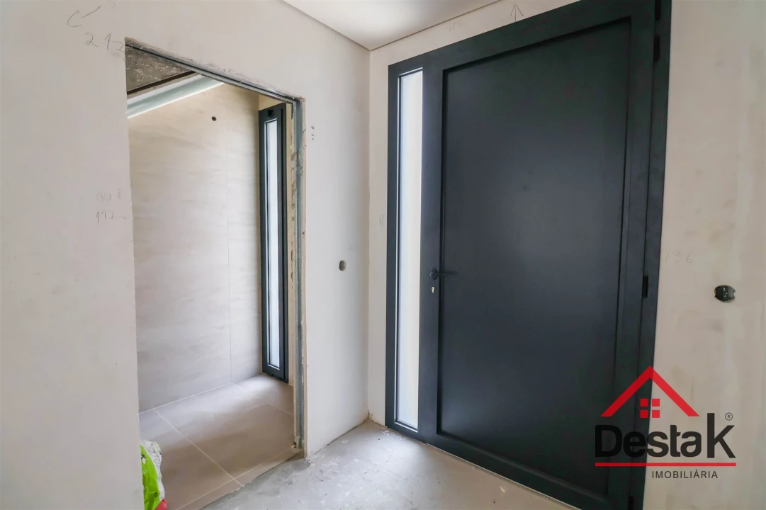 Moradia T3 para Venda em São João de Lourosa Foto 5