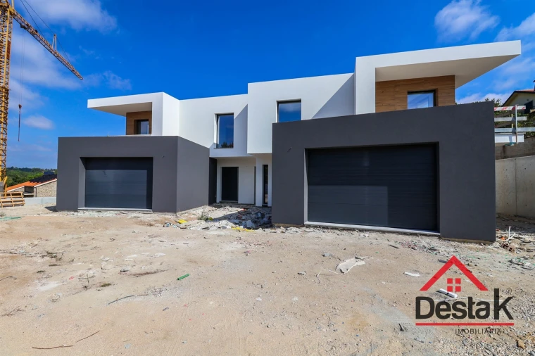 Moradia T3 para Venda em São João de Lourosa Foto 2