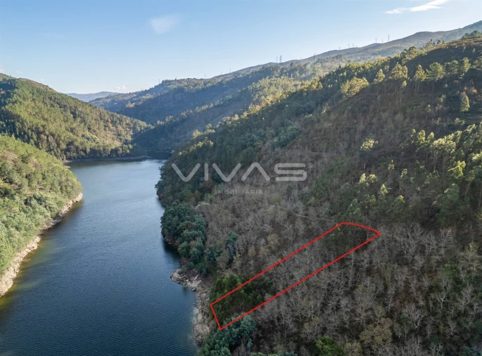 Terreno para Venda em Louredo Foto 5