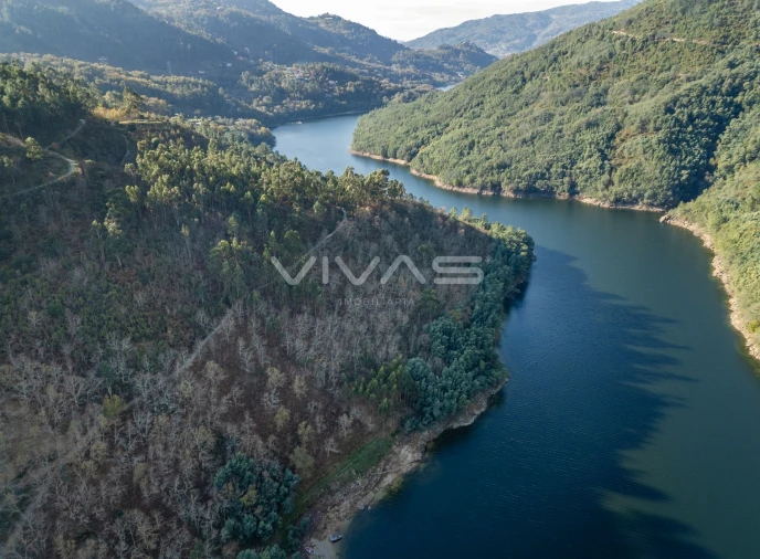 Terreno para Venda em Louredo Foto 9