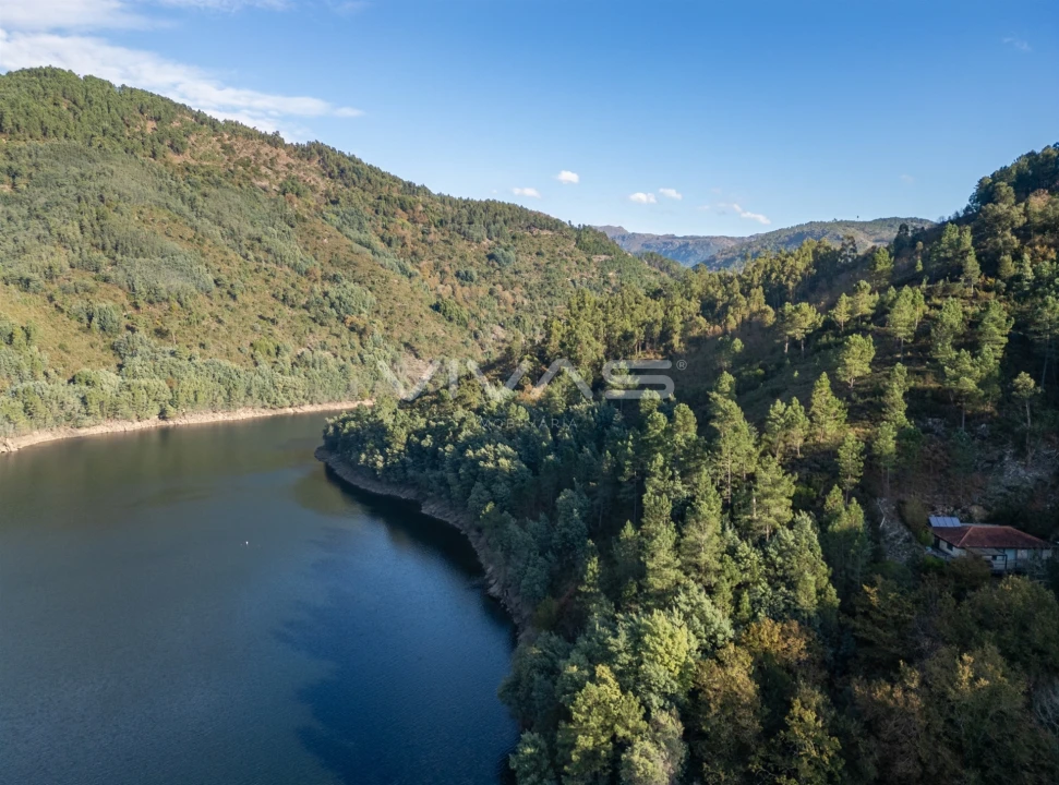 Terreno para Venda em Louredo Foto 14
