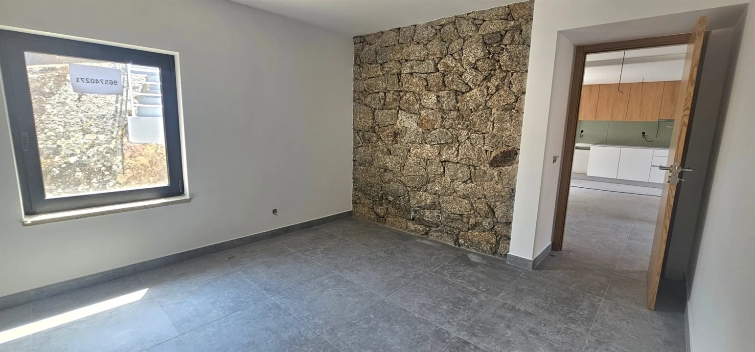 Moradia T2 para Venda em Monsanto e Idanha-A-Velha Foto 11