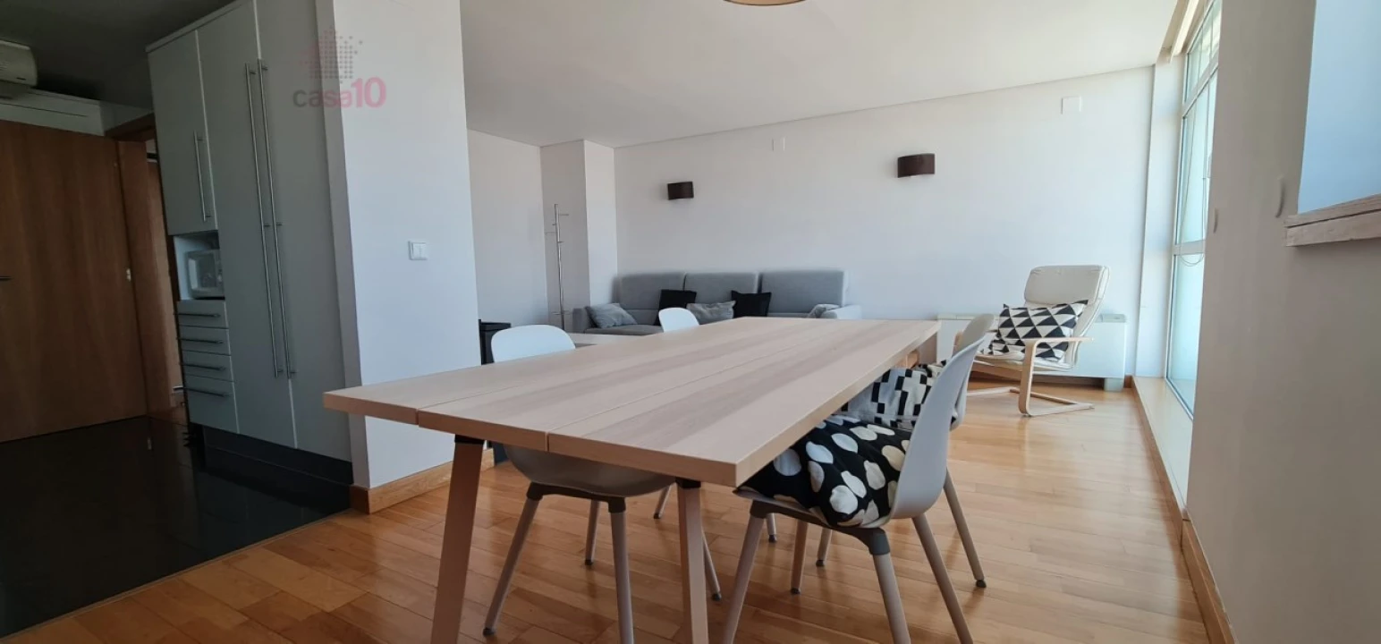 Apartamento T2 para Venda em Parque das Nações Foto 7