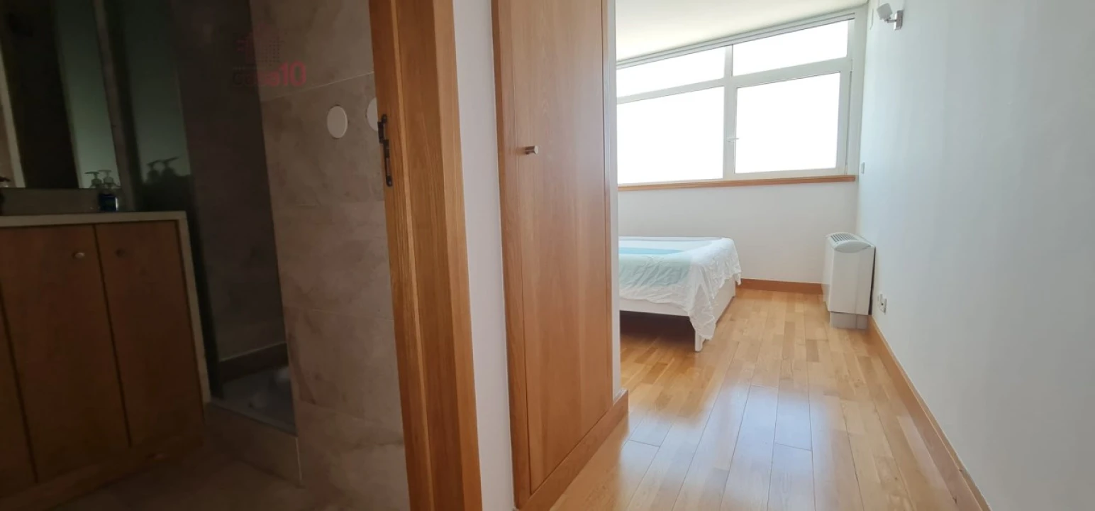 Apartamento T2 para Venda em Parque das Nações Foto 17