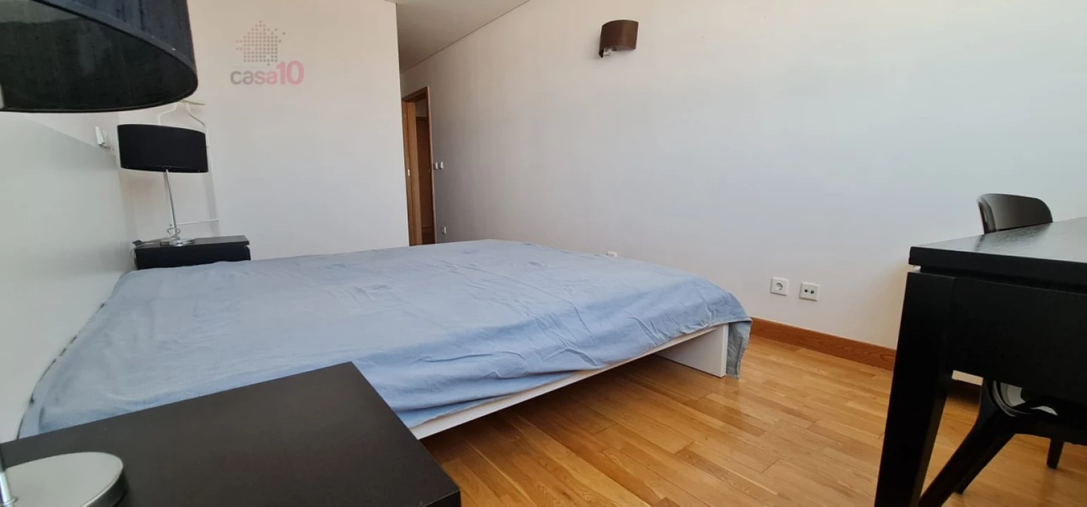 Apartamento T2 para Venda em Parque das Nações Foto 22