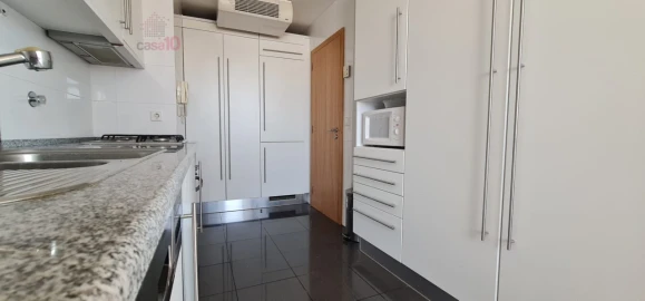 Apartamento T2 para Venda em Parque das Nações