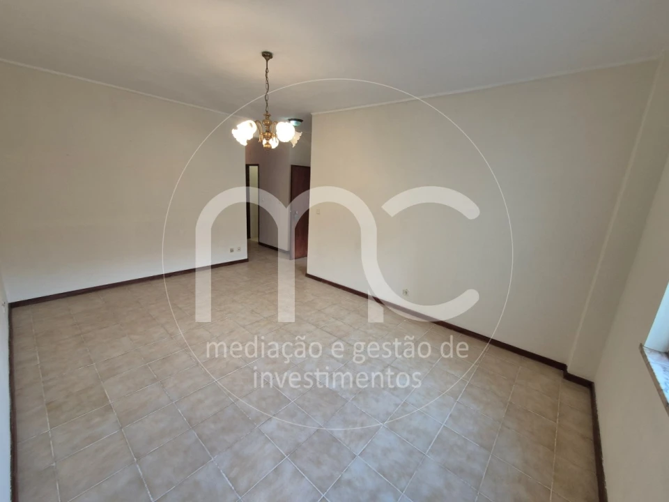 Apartamento T3 para Venda em Loures Foto 6