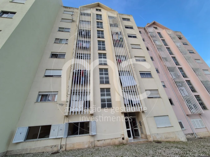 Apartamento T3 para Venda em Loures Foto 28