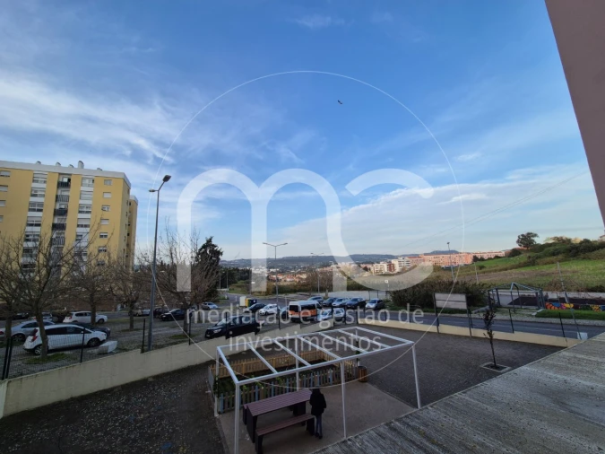 Apartamento T3 para Venda em Loures Foto 25