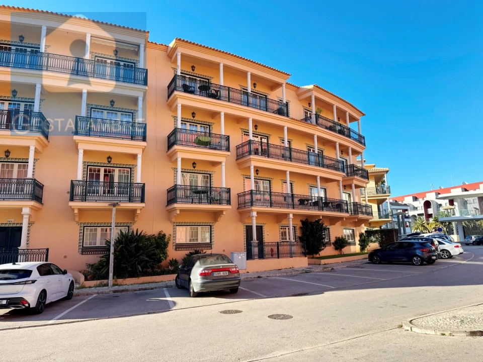 Apartamento T3 para Venda em Albufeira e Olhos de Água Foto 1