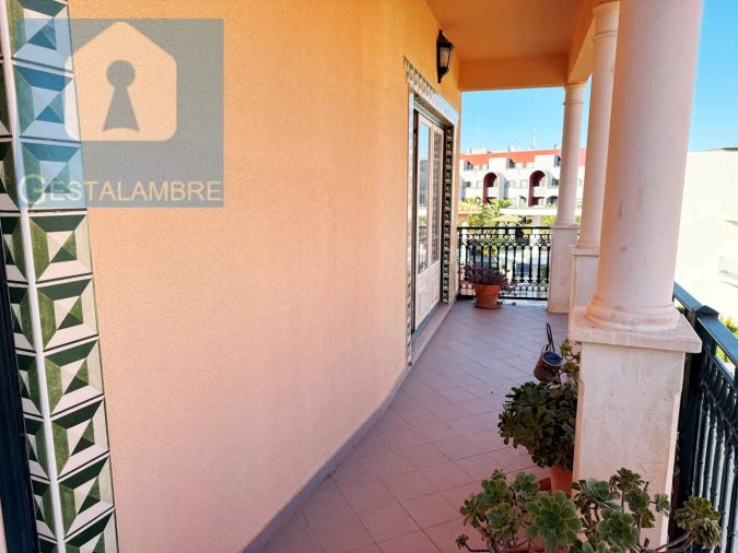 Apartamento T3 para Venda em Albufeira e Olhos de Água Foto 9