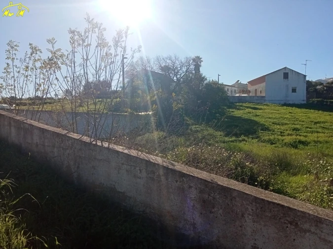 Terreno para Venda em Azinhal Foto 2