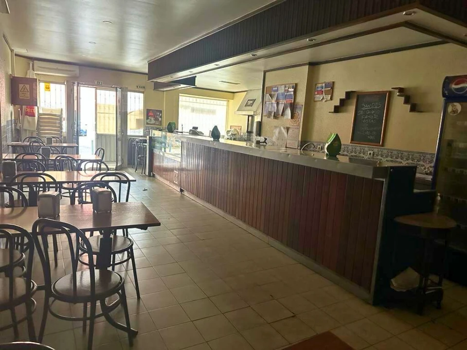 Negócio para Venda em Lumiar Foto 9