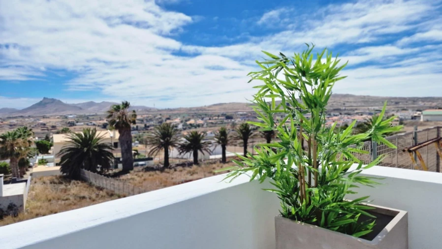 Apartamento T4 para Venda em Porto Santo Foto 40