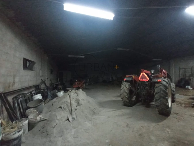 Armazém para Venda em Campo Foto 1