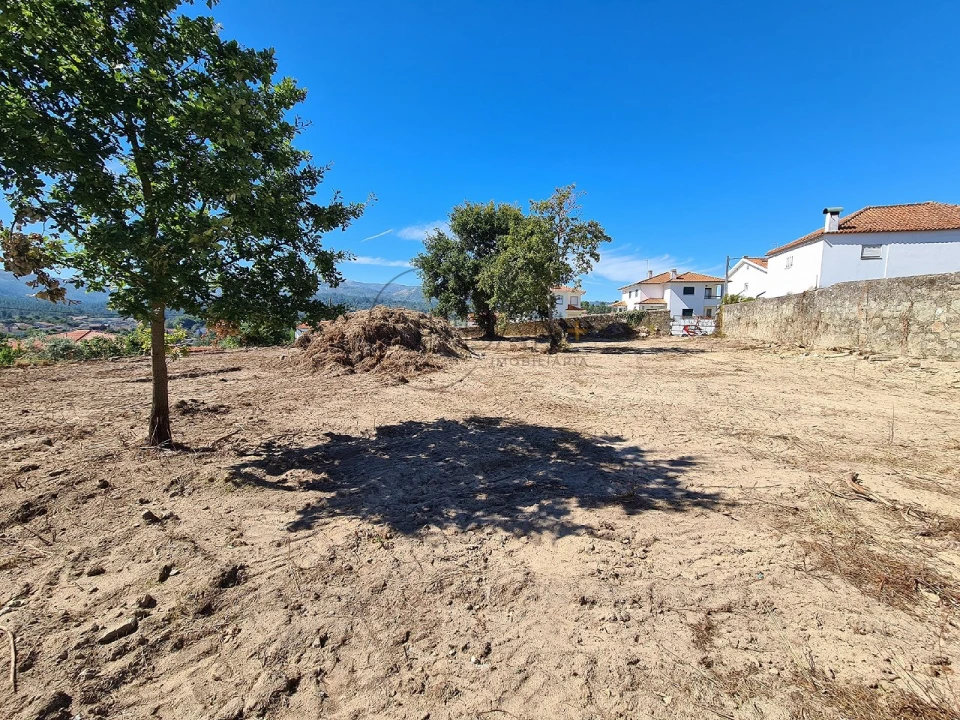 Terreno P/ Prédio para Venda em São Pedro do Sul, Várzea e Baiões Foto 5