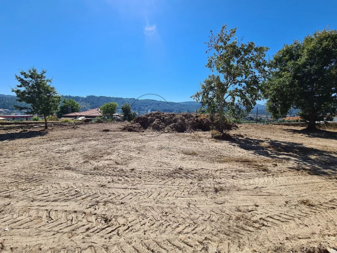 Terreno P/ Prédio para Venda em São Pedro do Sul, Várzea e Baiões Foto 3