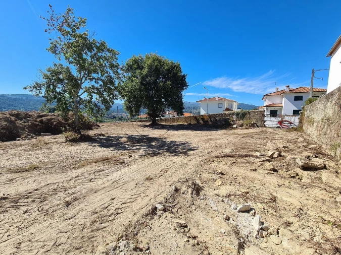 Terreno P/ Prédio para Venda em São Pedro do Sul, Várzea e Baiões Foto 6