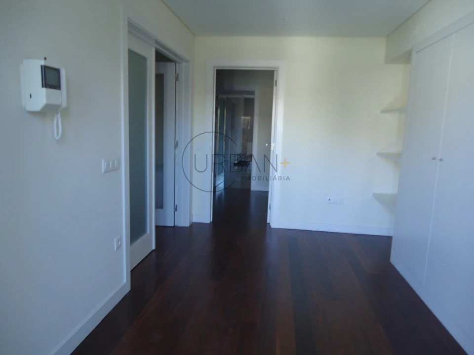 Moradia T3 para Venda em Repeses e São Salvador Foto 4