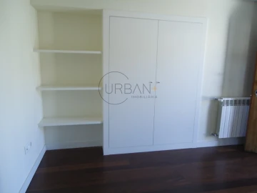 Moradia T3 para Venda em Repeses e São Salvador