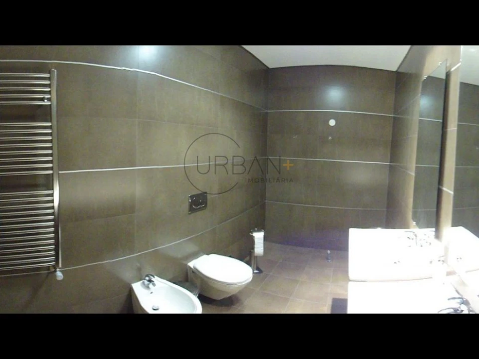 Apartamento T3 para Venda em Viseu Foto 3