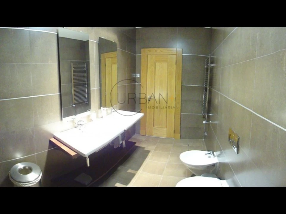 Apartamento T3 para Venda em Viseu Foto 6