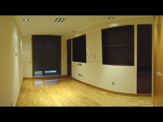 Apartamento T3 para Venda em Viseu Foto 5