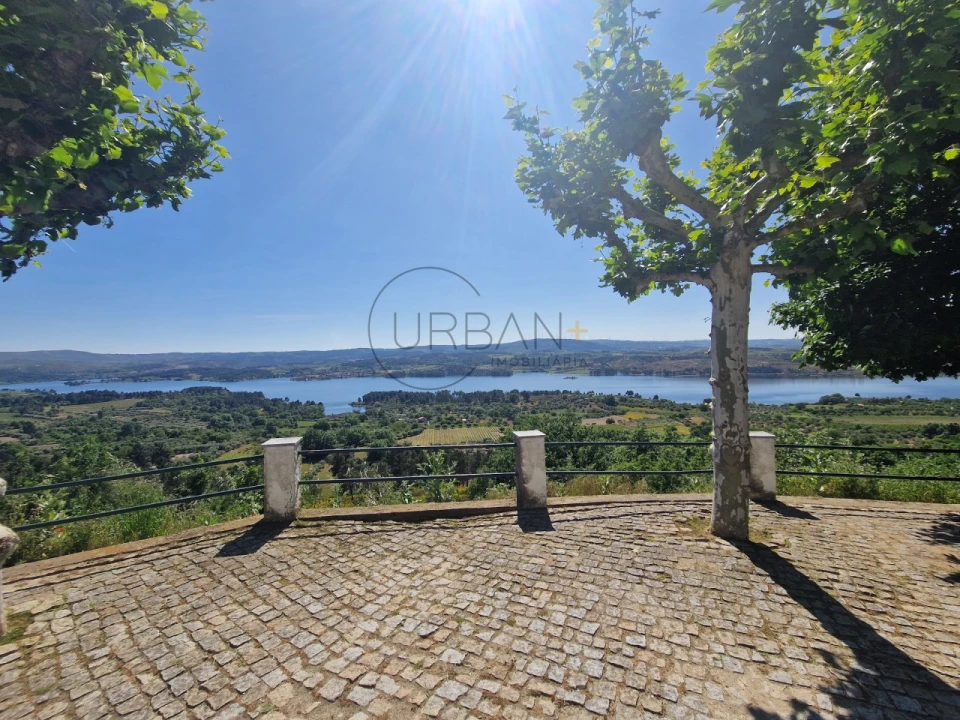 Moradia para Venda em Fonte Arcada e Escurquela Foto 21