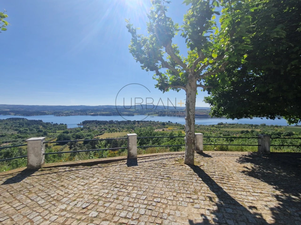 Moradia para Venda em Fonte Arcada e Escurquela Foto 24